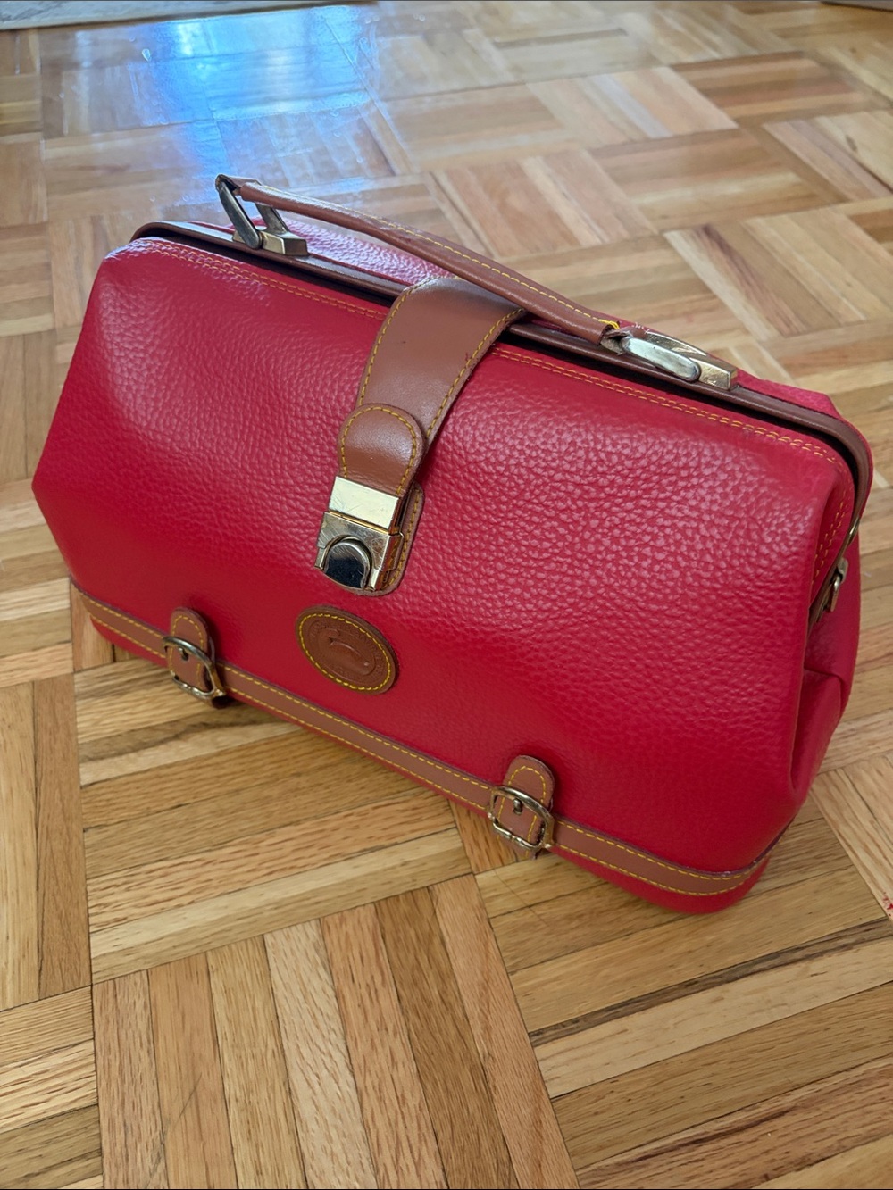 VTG Dooney & Bourke DOCTOR BAG TOTE Red Pebbled Leather RARE